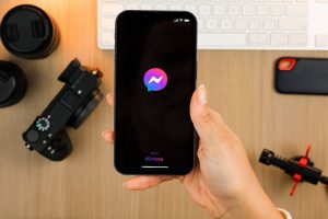 Cách dùng 2 messenger trên iPhone như thế nào?