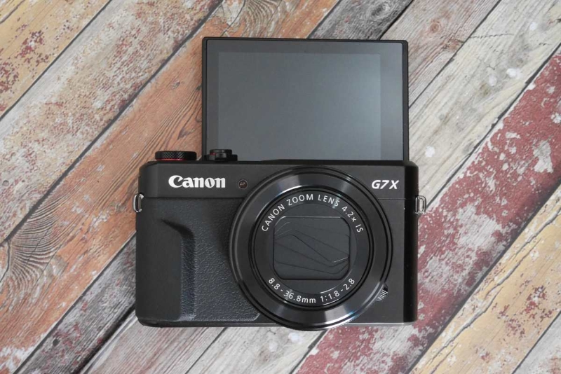 Top máy ảnh Canon giá rẻ, chất lượng đáng mua năm 2024