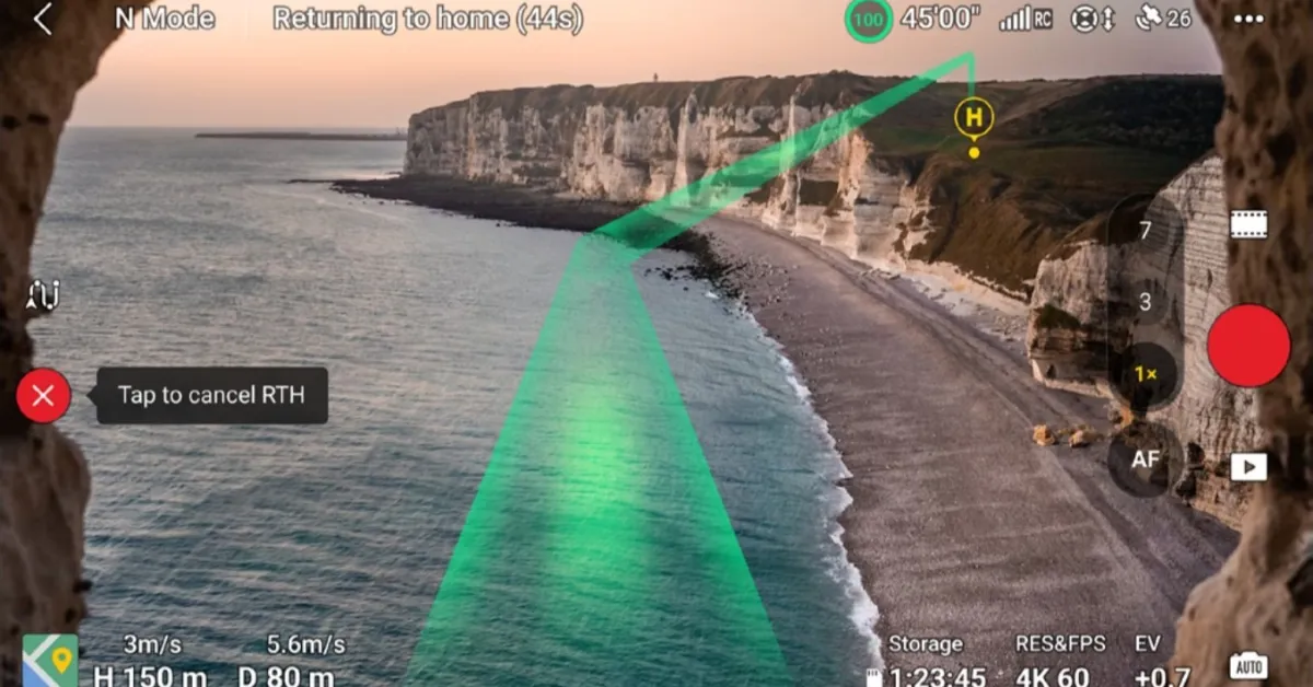 Hướng dẫn cách bay Flycam cơ bản và chi tiết nhất cho người mới bắt đầu 2025 20 Hướng dẫn cách bay Flycam cơ bản và chi tiết nhất cho người mới bắt đầu 2025