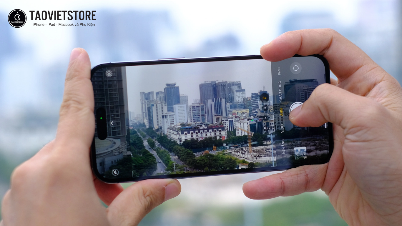 iPhone 16 Pro Max và iPhone 14 Pro Max. Cuộc nâng cấp toàn diện sau 2 năm