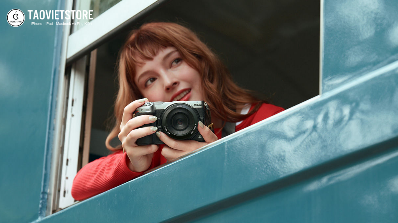 Nikon ra mắt Z5IIC: Máy ảnh full-frame nhỏ gọn bỏ kính ngắm, hỗ trợ quay RAW nội bộ với mức giá tiếp cận 6 Nikon ra mắt Z5IIC. Máy ảnh full-frame nhỏ gọn bỏ kính ngắm, hỗ trợ quay RAW nội bộ với mức giá tiếp cận